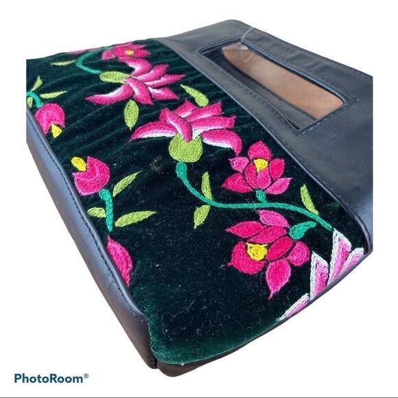 Embroidered Suede And Leather Hand Bag - Picture 5 of 9